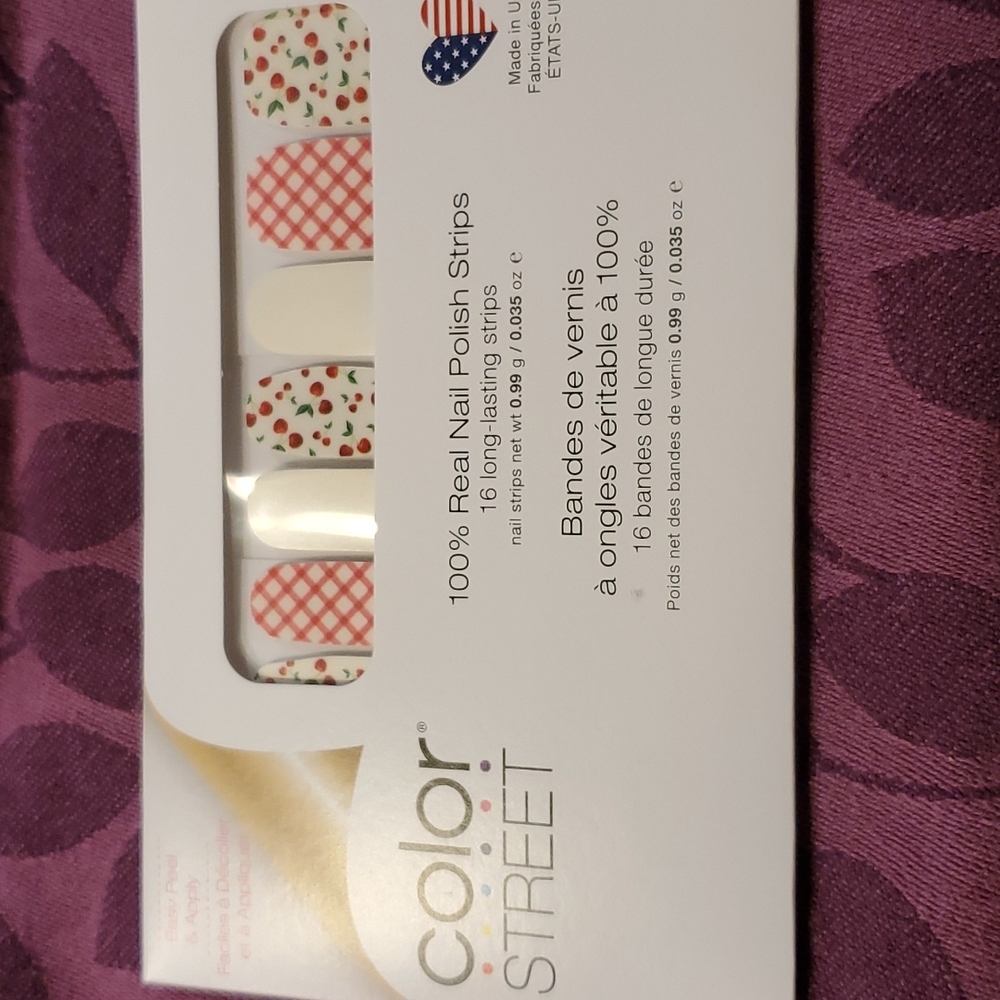 4 for $25 Color Street Real Nail Polish Strips
